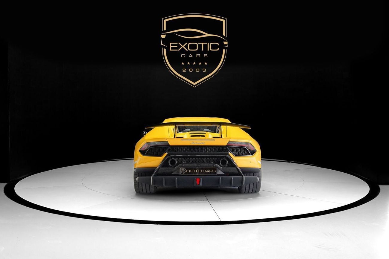 لامبورغيني هوراكان PERFORMANTE