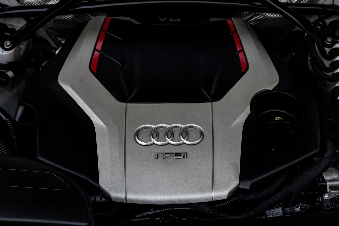 Audi SQ5 SQ5 TFSI Quattro | 2,429 P.M | 0% Downpayment | Immaculate Condition!