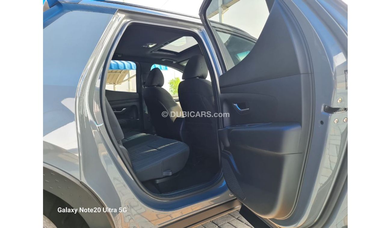 Hyundai Santa Cruz Car is very good and clean 4WD 2.5 turbo