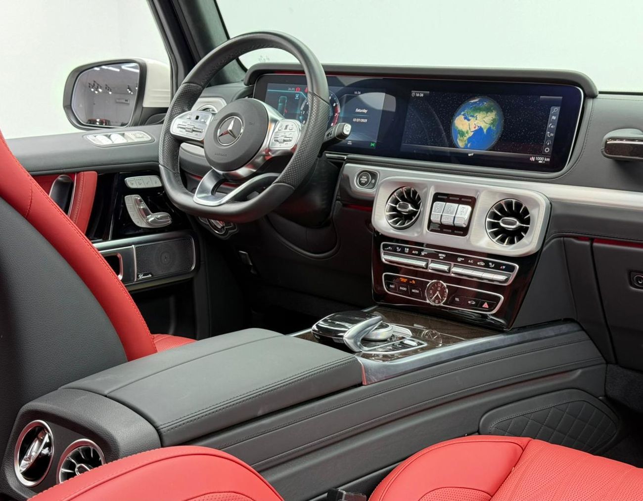 مرسيدس بنز G 500 2023 Mercedes Benz G500, Mercedes Service Pack, Very Low Km, Fully Loaded, Excellent Condition, GCC