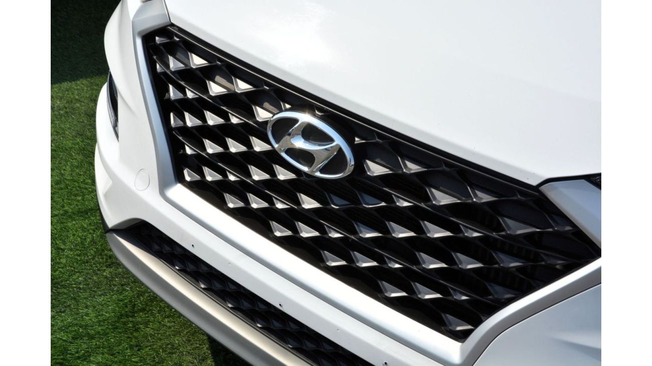 Hyundai Tucson HYUNDAI TUCSON WHITE-2019
