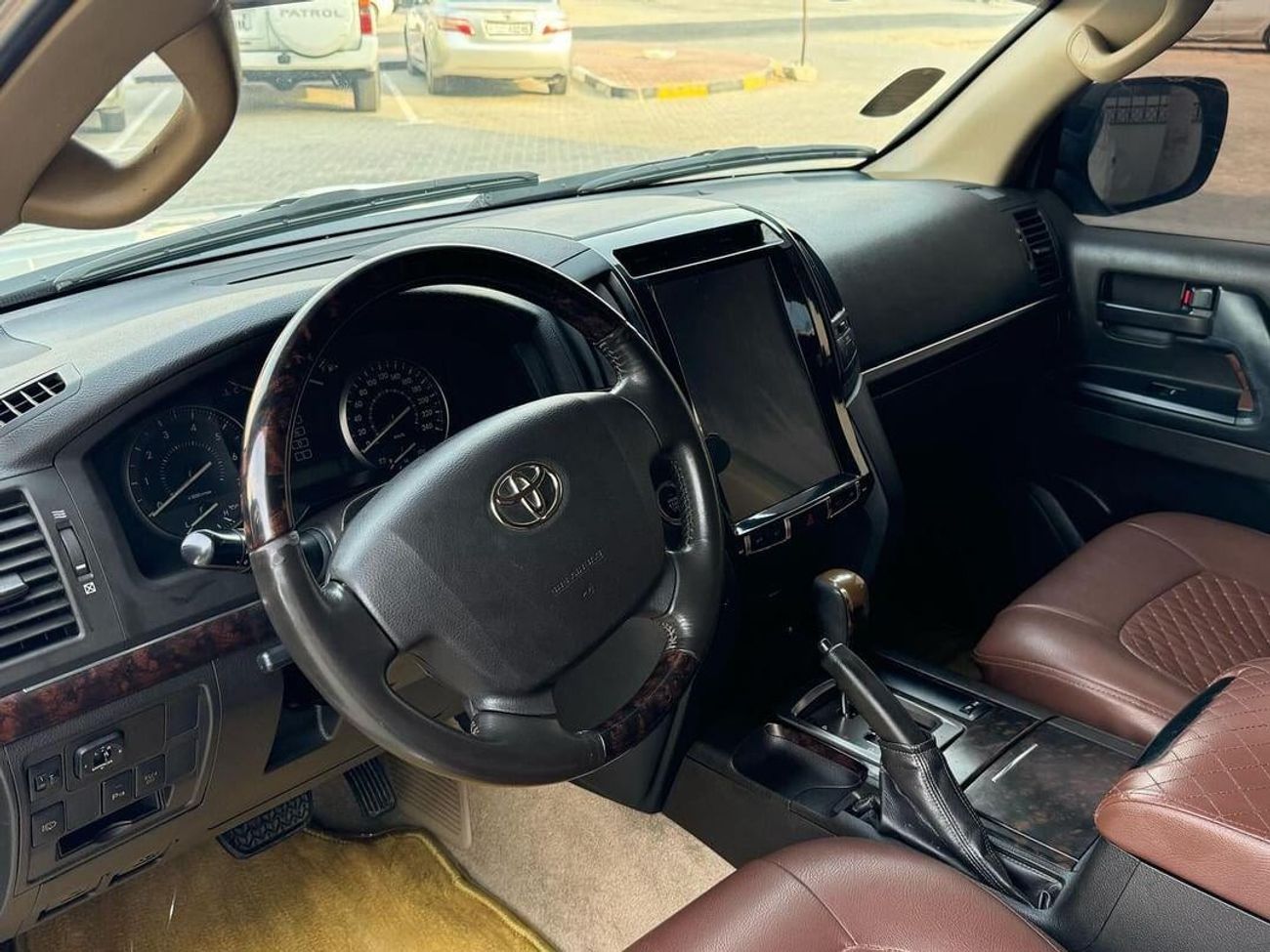 Toyota Land Cruiser تويوتا لاندكروزر GXR V6 خليجي 2009