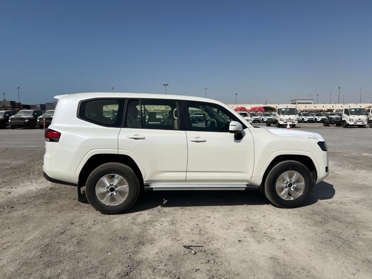 تويوتا لاند كروزر LC300 3.5 TT GXR-G