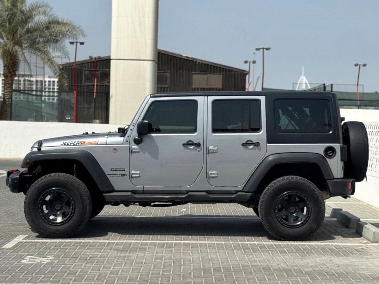 Jeep Wrangler Unlimited Sport 3.6L A/T