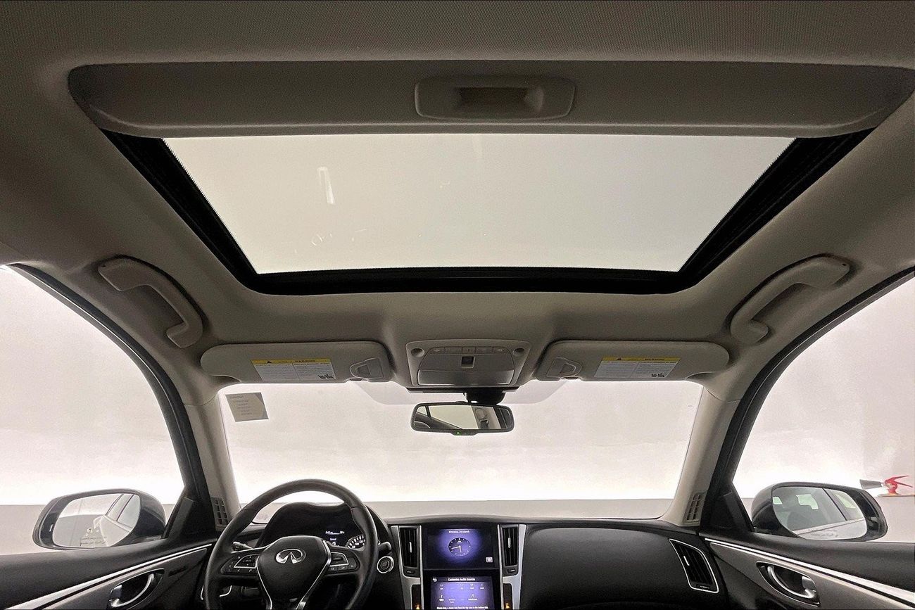 Infiniti Q50 Premium / Luxe | Guaranteed Warranty | 0 Down Payment