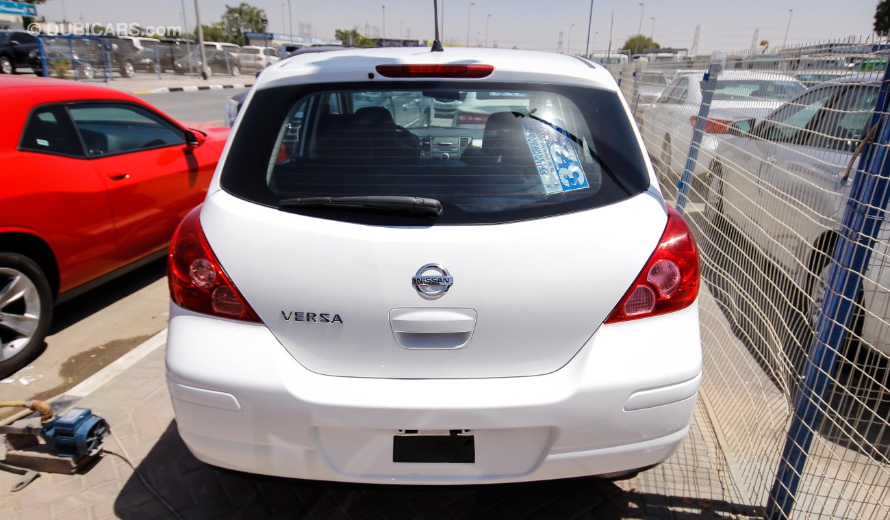 Nissan Versa