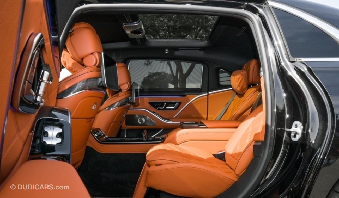 مرسيدس بنز S580 Maybach Mercedes-Benz S580 Maybach VIP Seats | Fully Loaded REAR AXLE STEERING, 5 Years Warranty, 3 Years Co