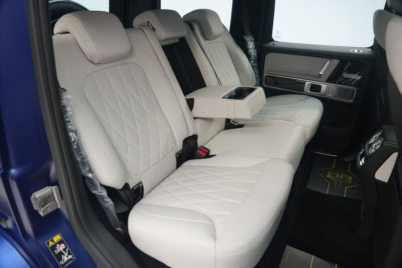 مرسيدس بنز G 63 AMG Mercedes-Benz G 63 | 2025 GCC 0km | Agency Warranty | AMG Package | Carbon Fiber | 22 inch Rims