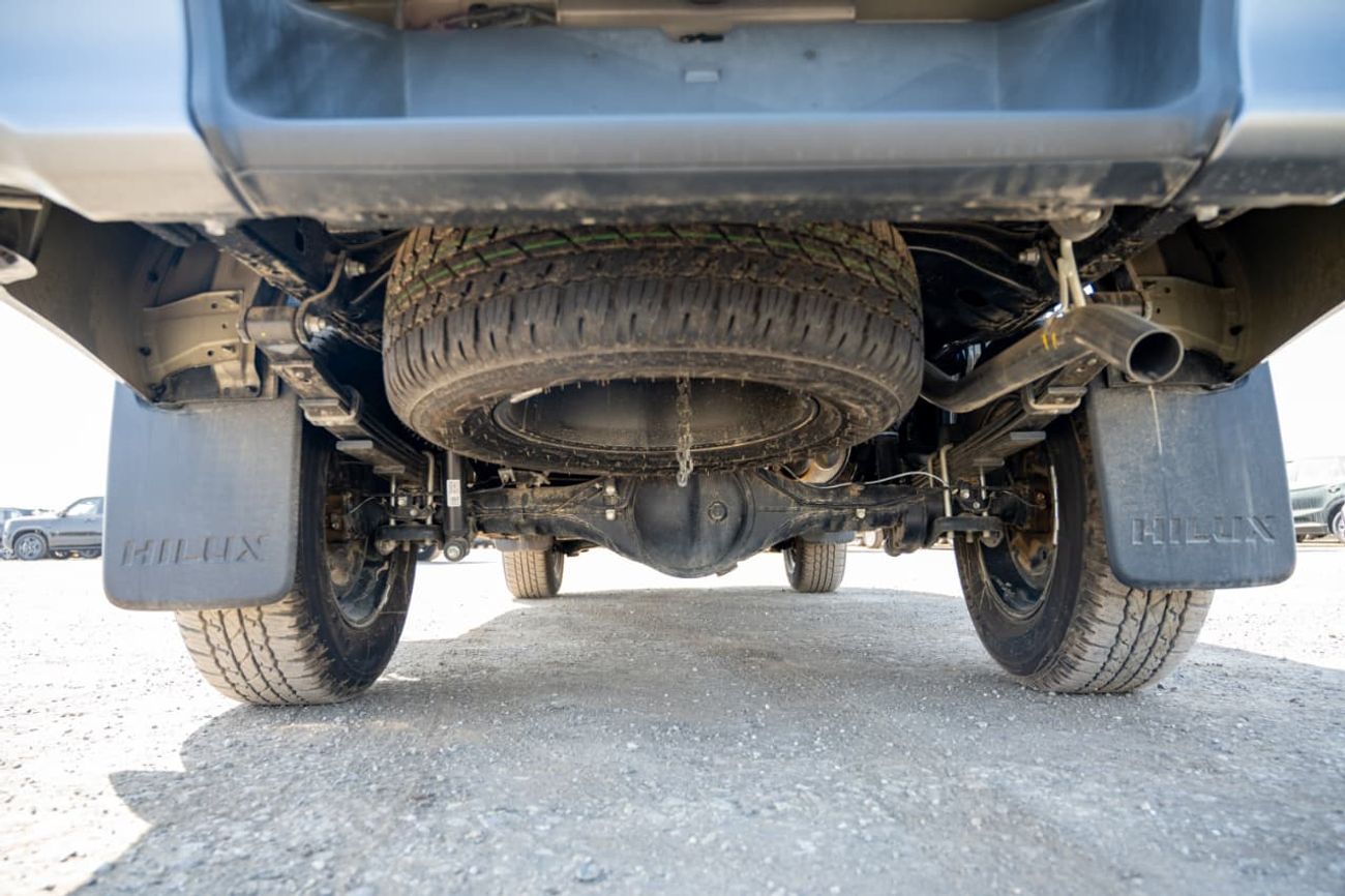 Toyota Hilux 2.7L Medium Grade | Double Cabin | 4x4 | Automatic | Petrol