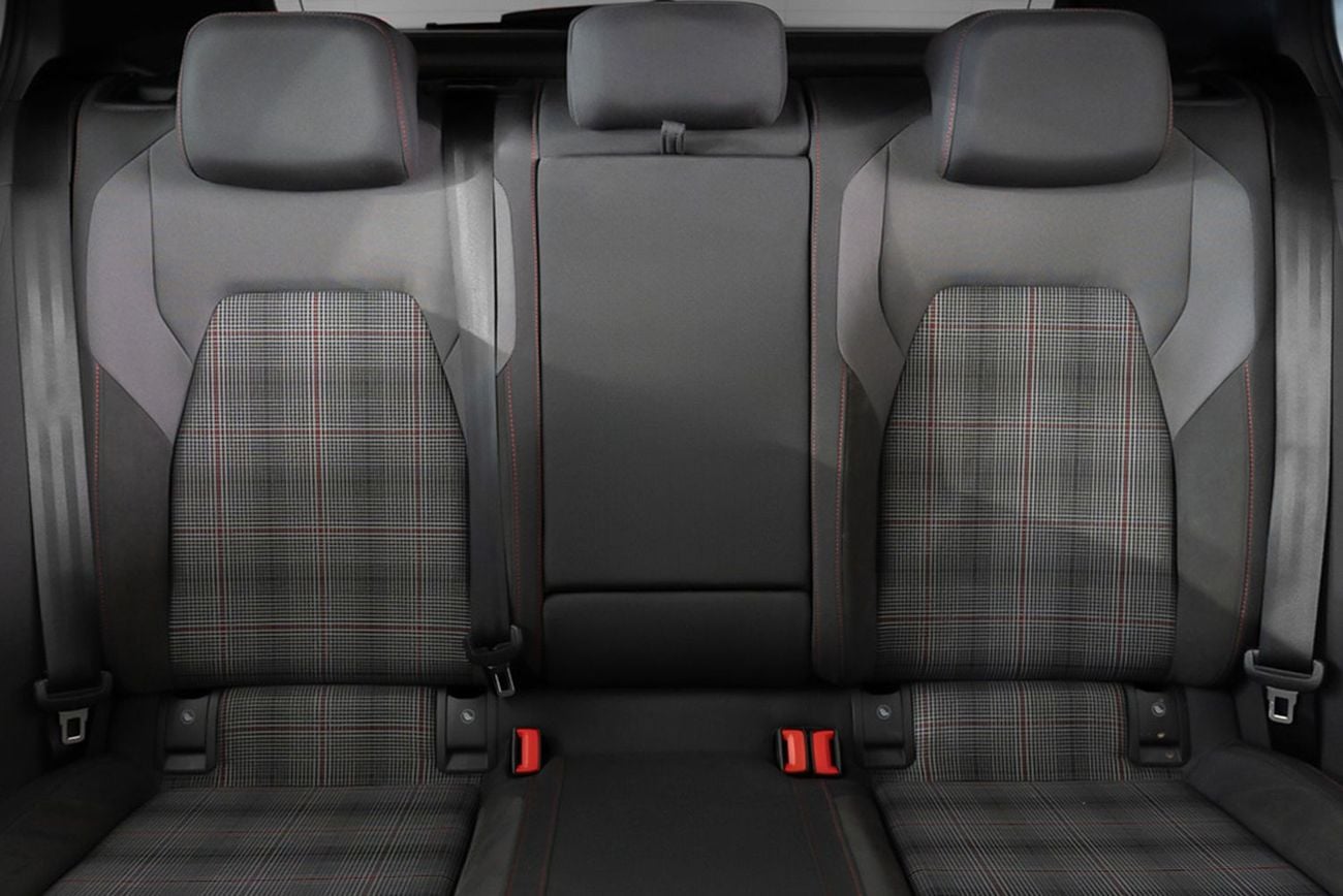 Volkswagen Golf GTI 2.0 T