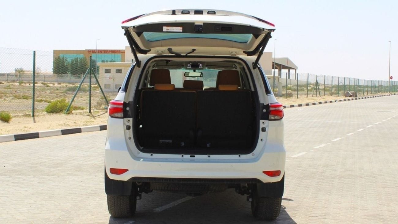 Toyota Fortuner EXR TOYOTA FORTUNER 2.4L mid option AT