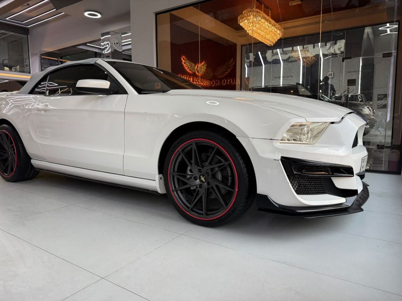 Ford Mustang PREMIUM Ford Mustang for Sale in Dubai – Sporty American Muscle Car!  Looking for a stylish American car wit