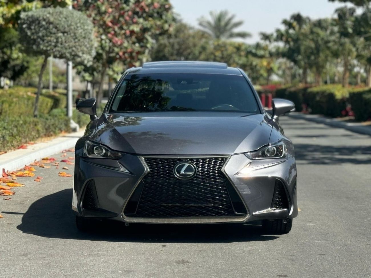Lexus IS 200 LEXUS IS 200 T MODEL: 2017 PRICE: 43.000 DIRHAMS American specifications Full option, sunroof, finge