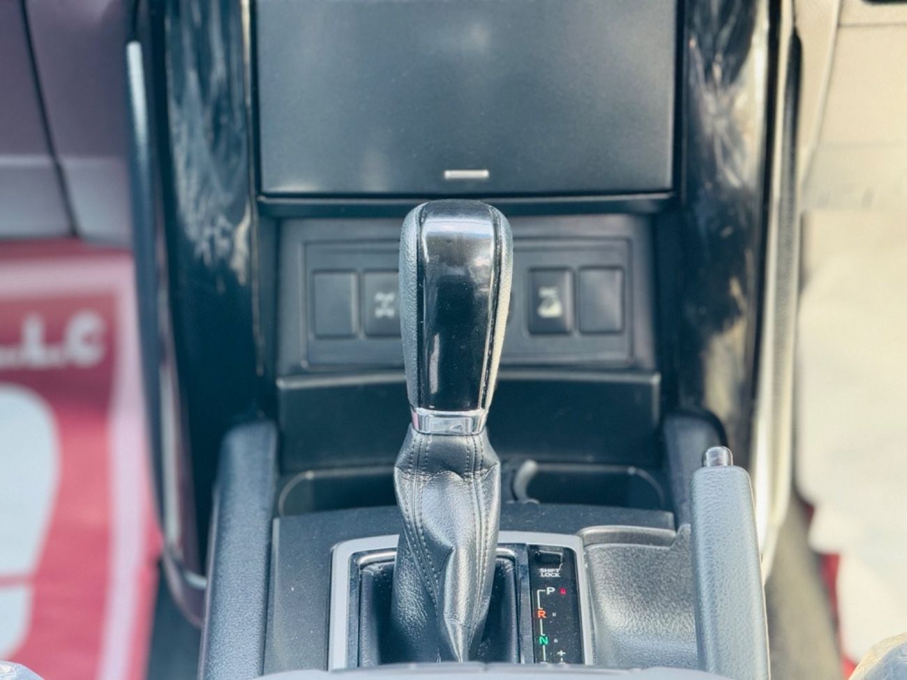 تويوتا برادو RIGHT HAND DRIVE