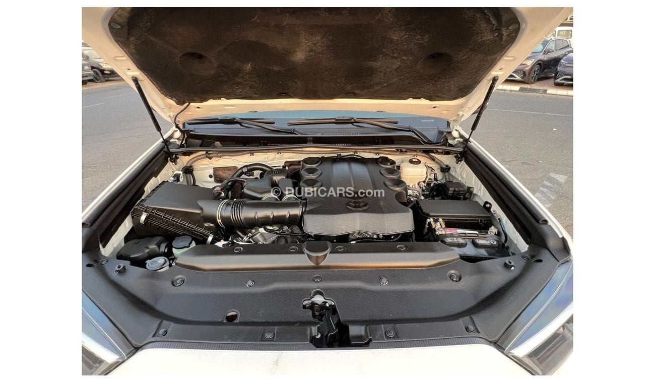 Toyota 4Runner 2021 SR5 PREMIUM PUSH START 7 SEATS 4x4 USA IMPORTED