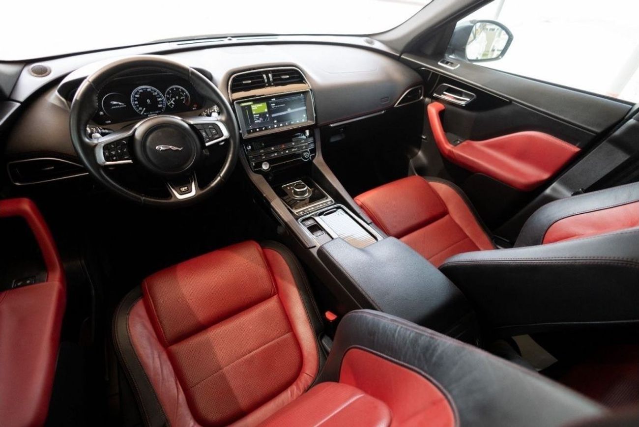 Jaguar F Pace Jaguar F-Pace R-Sport 2018 GCC under Warranty with Flexible Down-Payment.