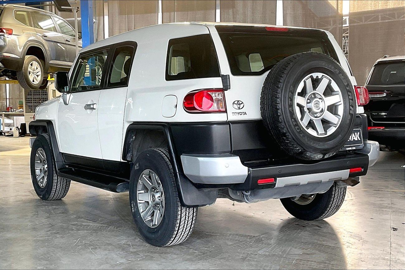 تويوتا إف جي كروزر GXR | شامل الضمان | 0 ﺪﻔﻋﺓ ﺃﻮﻟﻯ