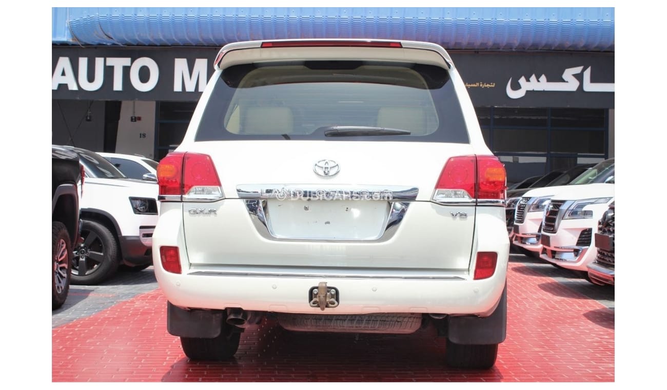 Toyota Land Cruiser GXR V8, GCC