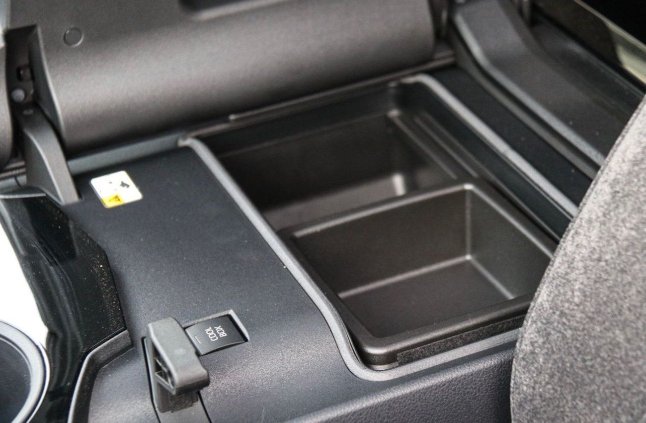 Toyota Land Cruiser GXR 4.0L