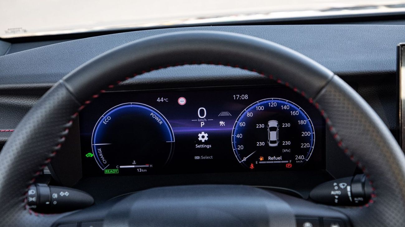 Toyota Camry HEV 2.0S Hybrid