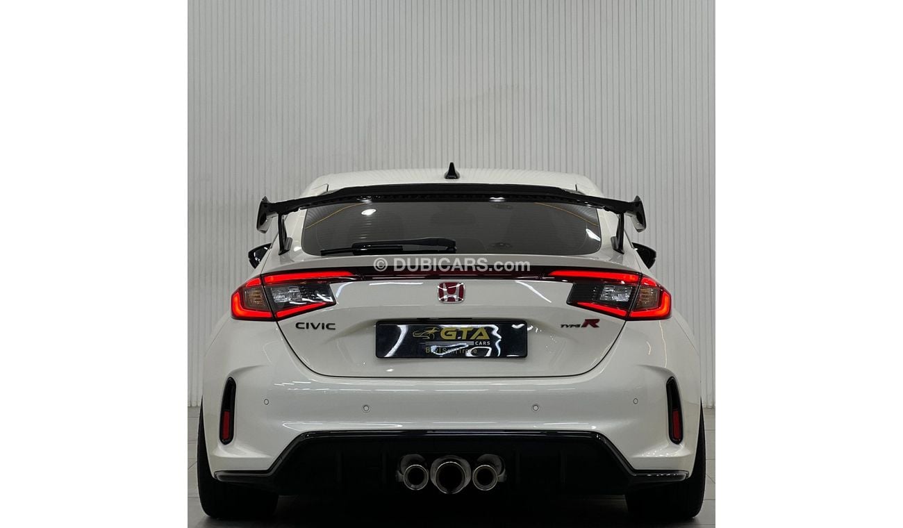 هوندا سيفيك 2023 Honda Civic Type R, Full Service History, 2028 Al futtaim Warranty