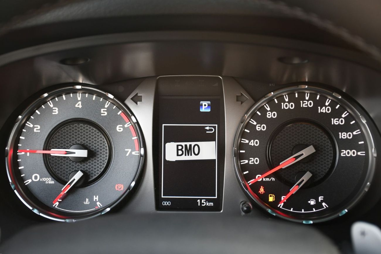 Toyota Hilux 4.0L GR Sport Rally Edition Full Option Saudi Spec ( Ready Stock)