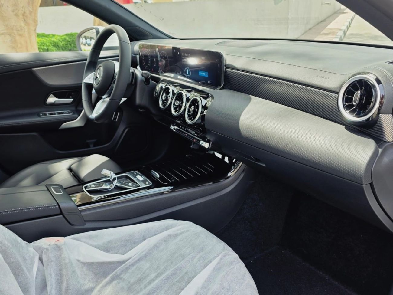 مرسيدس بنز A 180 FOR EXPORT PRICE - LARGE - CHINESE SPECS - BRAND NEW