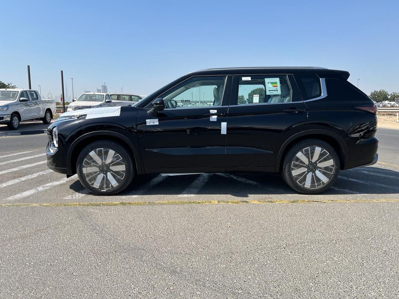 ميتسوبيشي آوتلاندر MITSUBISHI OUTLANDER H-LINE GCC 2026