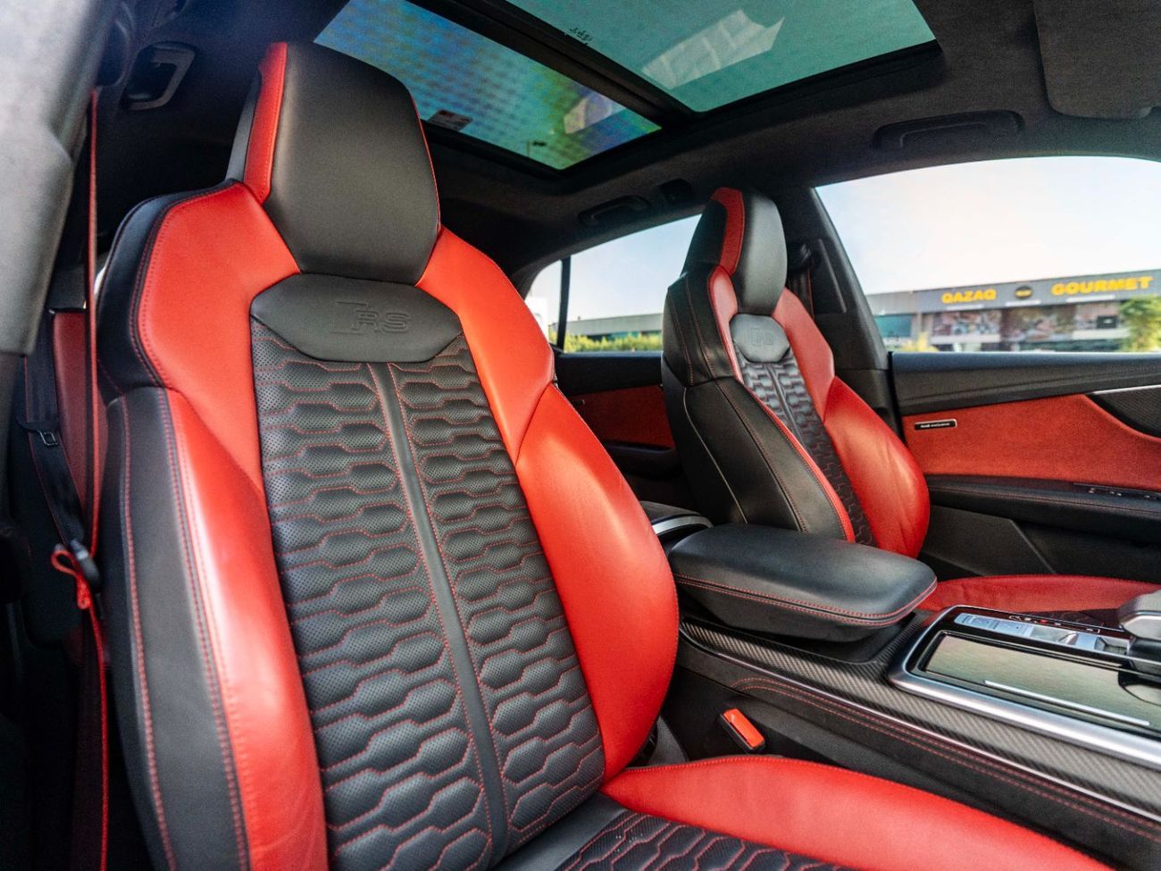 أودي RSQ8 TFSI quattro 4.0L