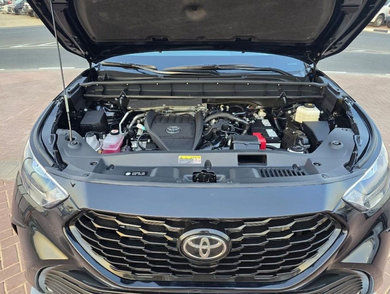 تويوتا هايلاندر LE AWD