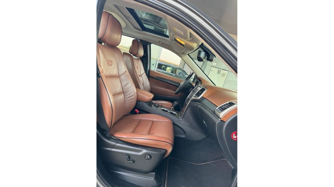 Jeep Grand Cherokee Overland jeep grand cherokee 2013 model