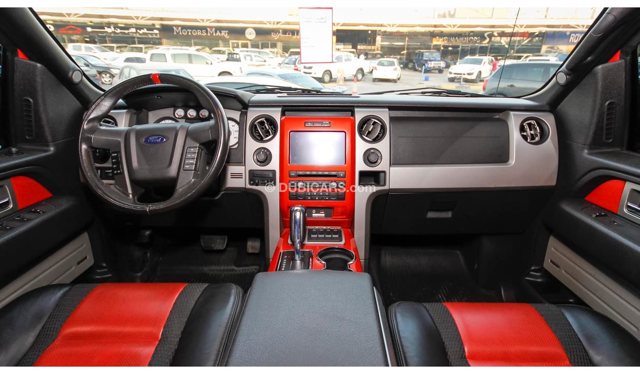 Used Ford F 150 Raptor 2010 for sale in Dubai - 2869