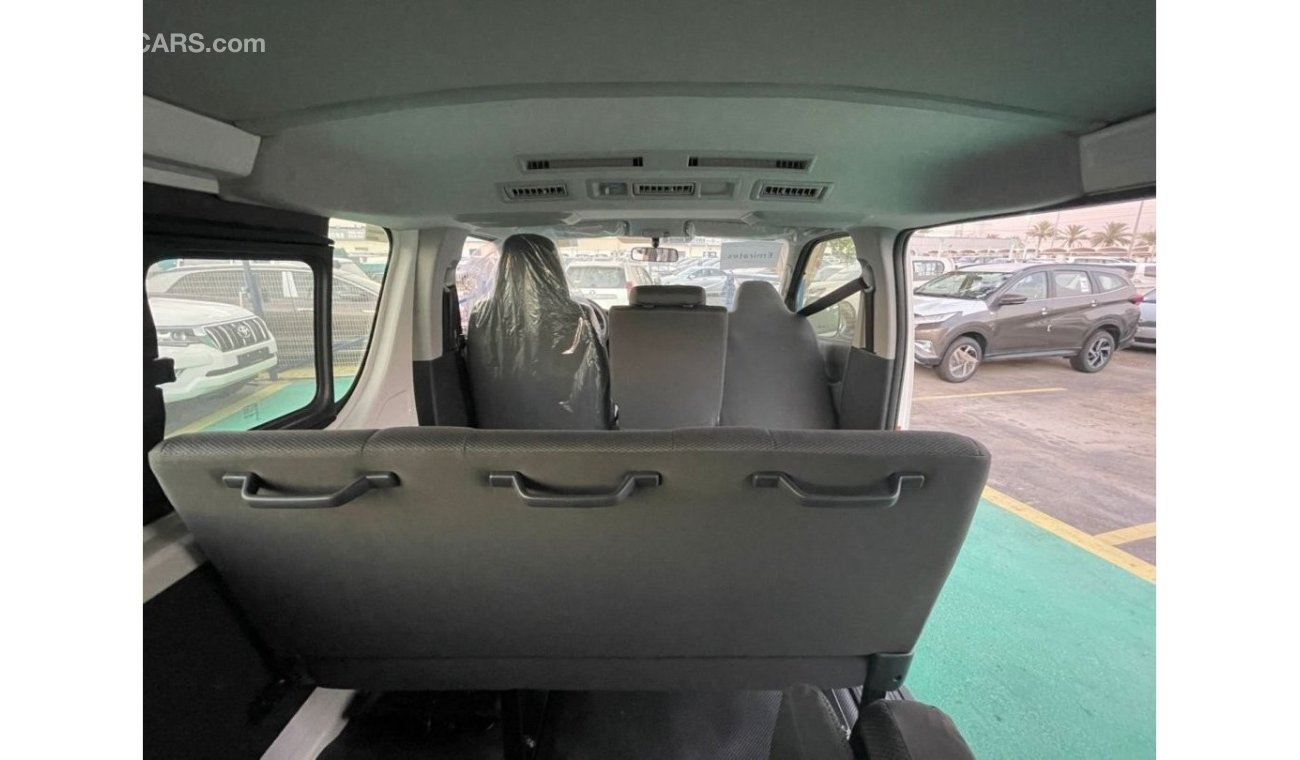 Toyota Hiace DLS -Standard Roof  Panal Van 2022 Toyota HIACE DLS -Standard Roof Panal Van (H300), 3dr Van, 2.8L 4