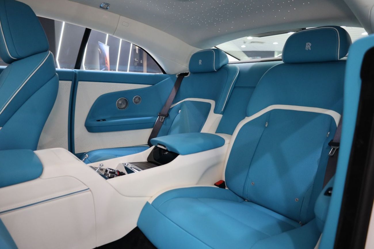 رولز رويس سبيكتر Coupe Illuminated Spirit of Ecstasy, Starlight, Bespoke Audio, Dealer Warranty + Service!!