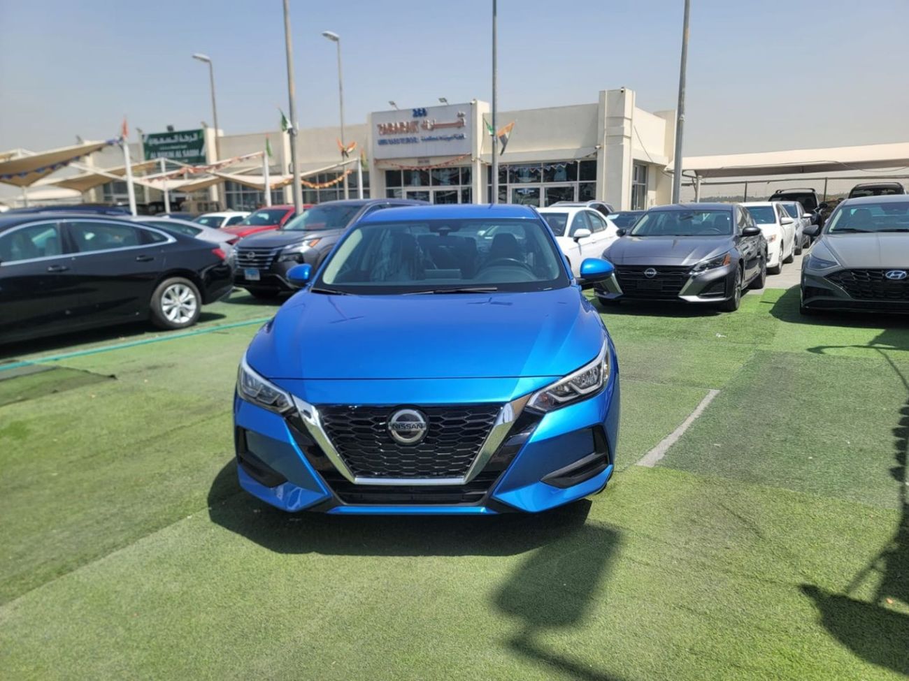 نيسان سنترا SV 1.8L