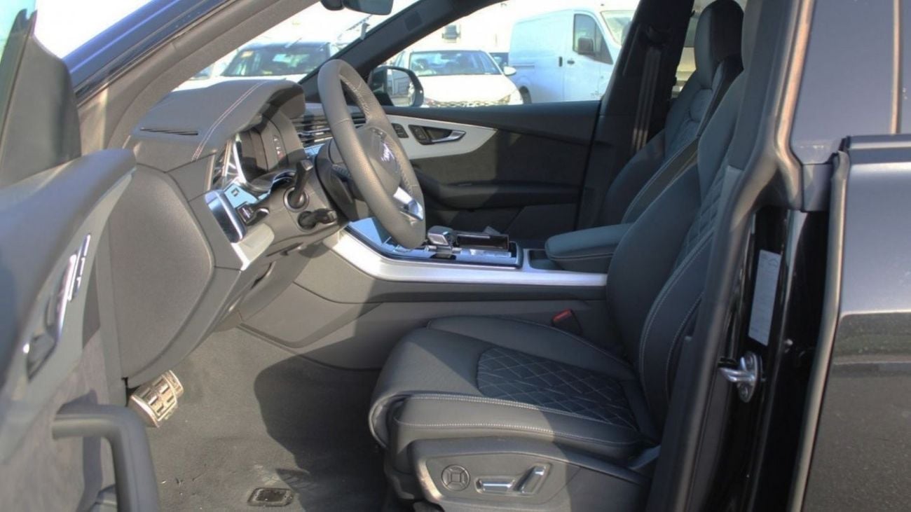 Audi Q8 AUDI Q8 3.0L COMPETITION PLUS MHEV AT (Export and Local)