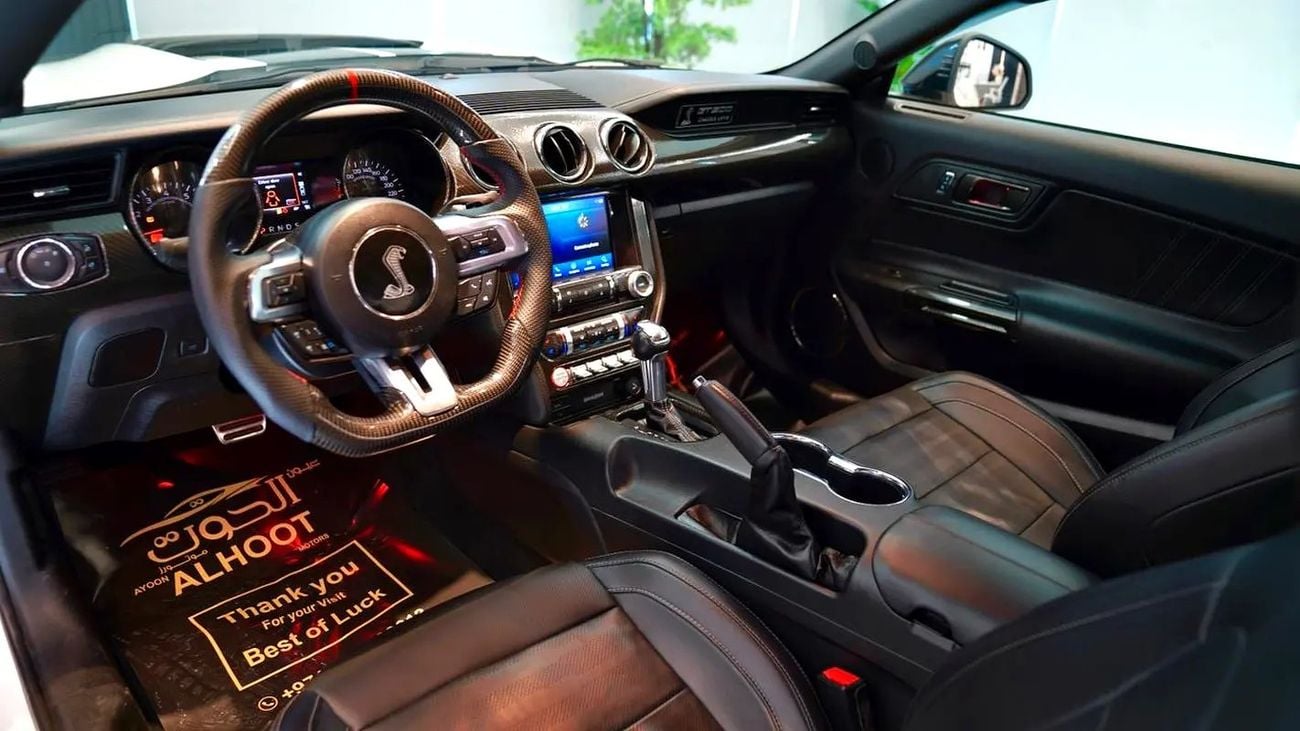 Ford Mustang GT Premium 5.0L V8