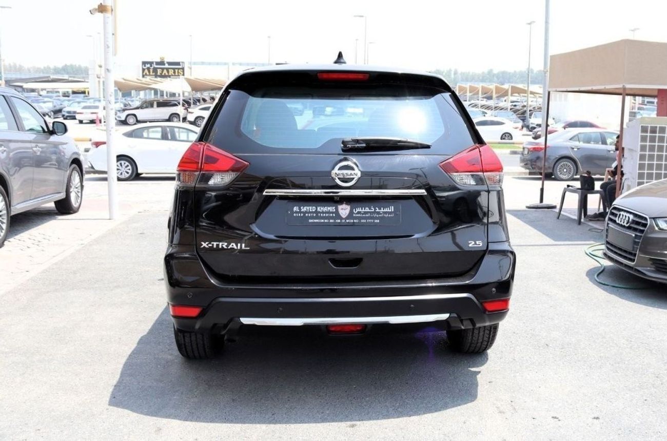 Nissan XTrail ACCIDENTS FREE - GCC - BASE  - PERFECT CONDITION INSIDE OUT