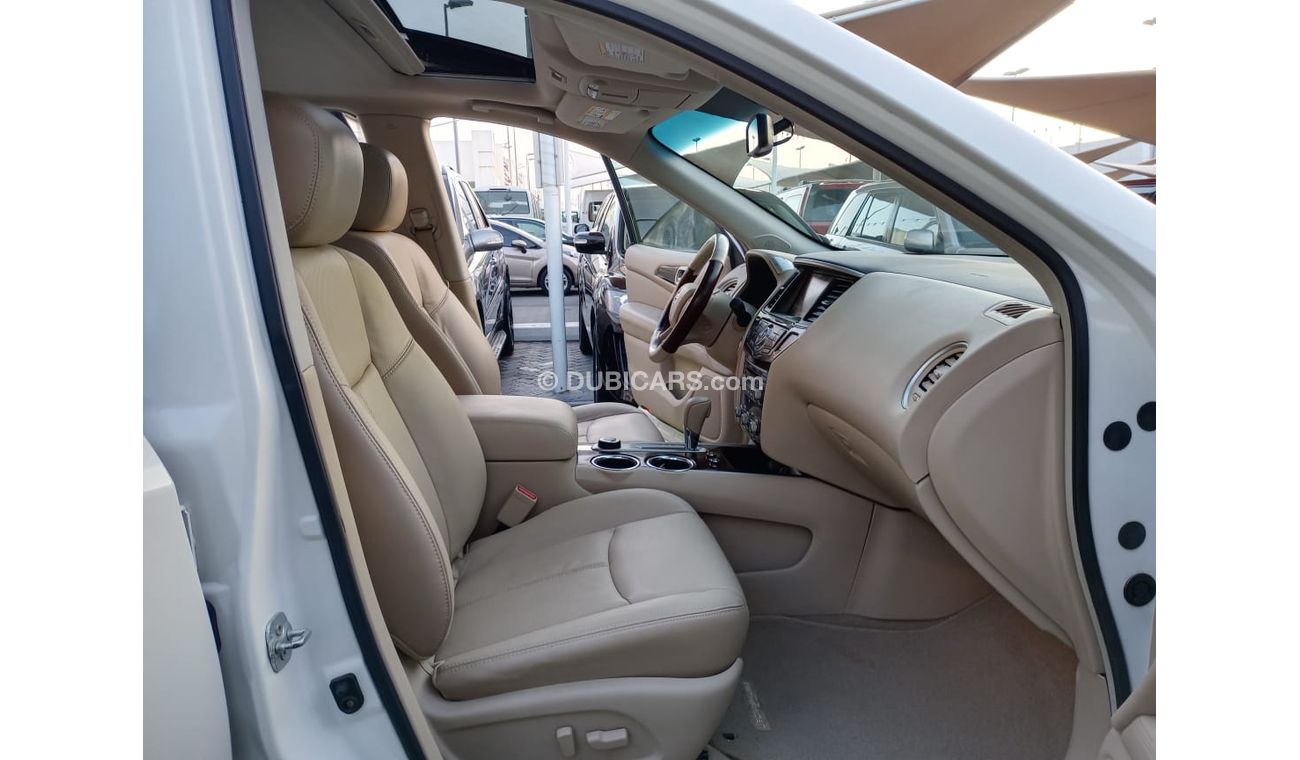 نيسان باثفايندر خليجى موديل 2013 صبغ وكالة بانوراما خمس كاميرات جلد مثبت بحالة ممتازة