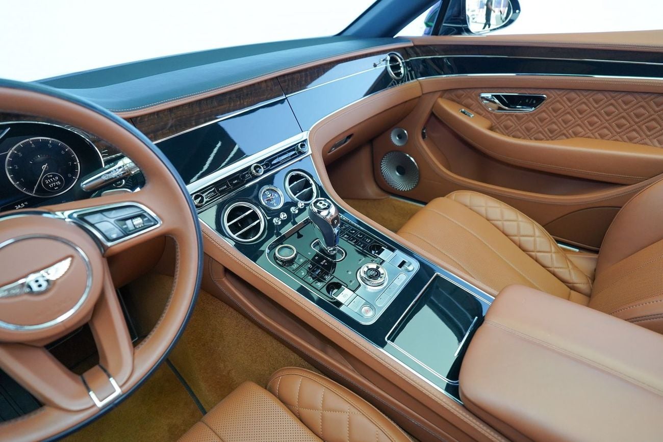 بنتلي كونتيننتال جي تي سي V8