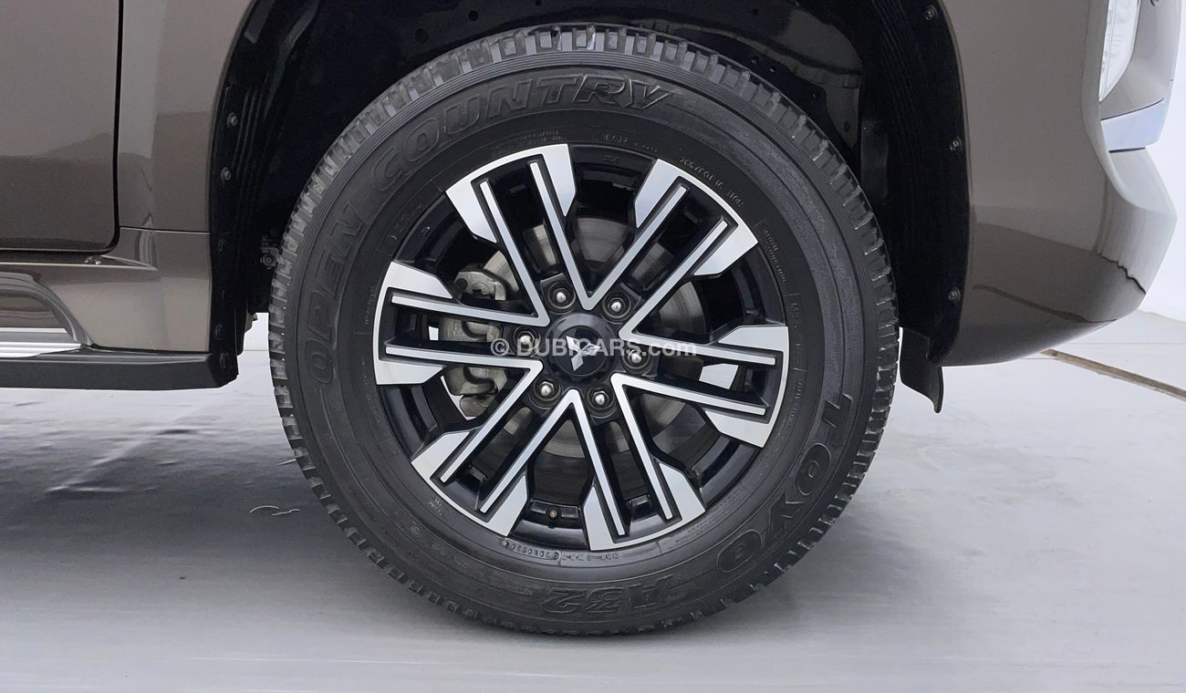 ميتسوبيشي مونتيرو GLS PREMIUM 3 | +مع الضمان | كمان تم فحص ١٥٠