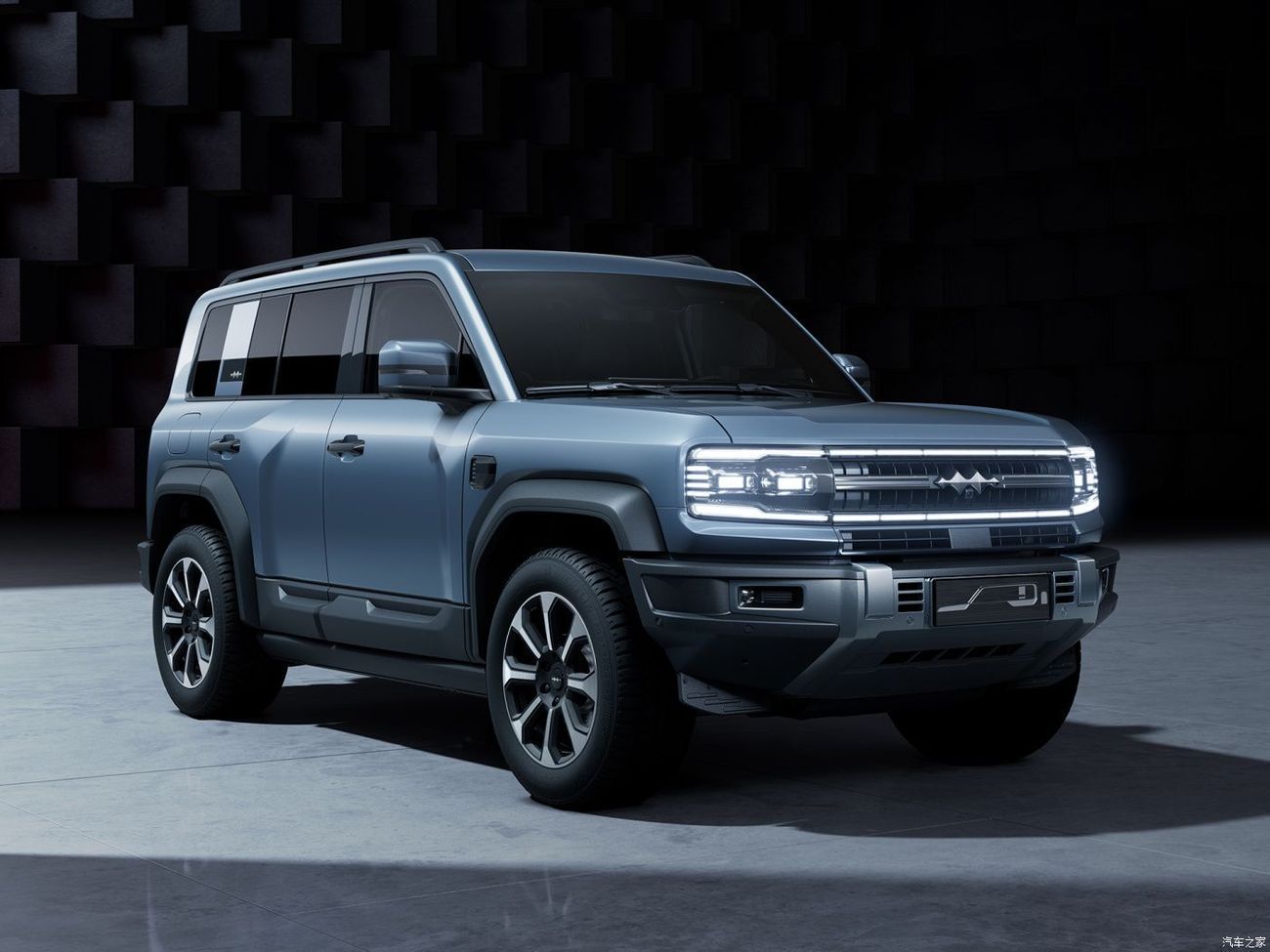 بي واي دي ليوبارد 5 ليوبارد 5