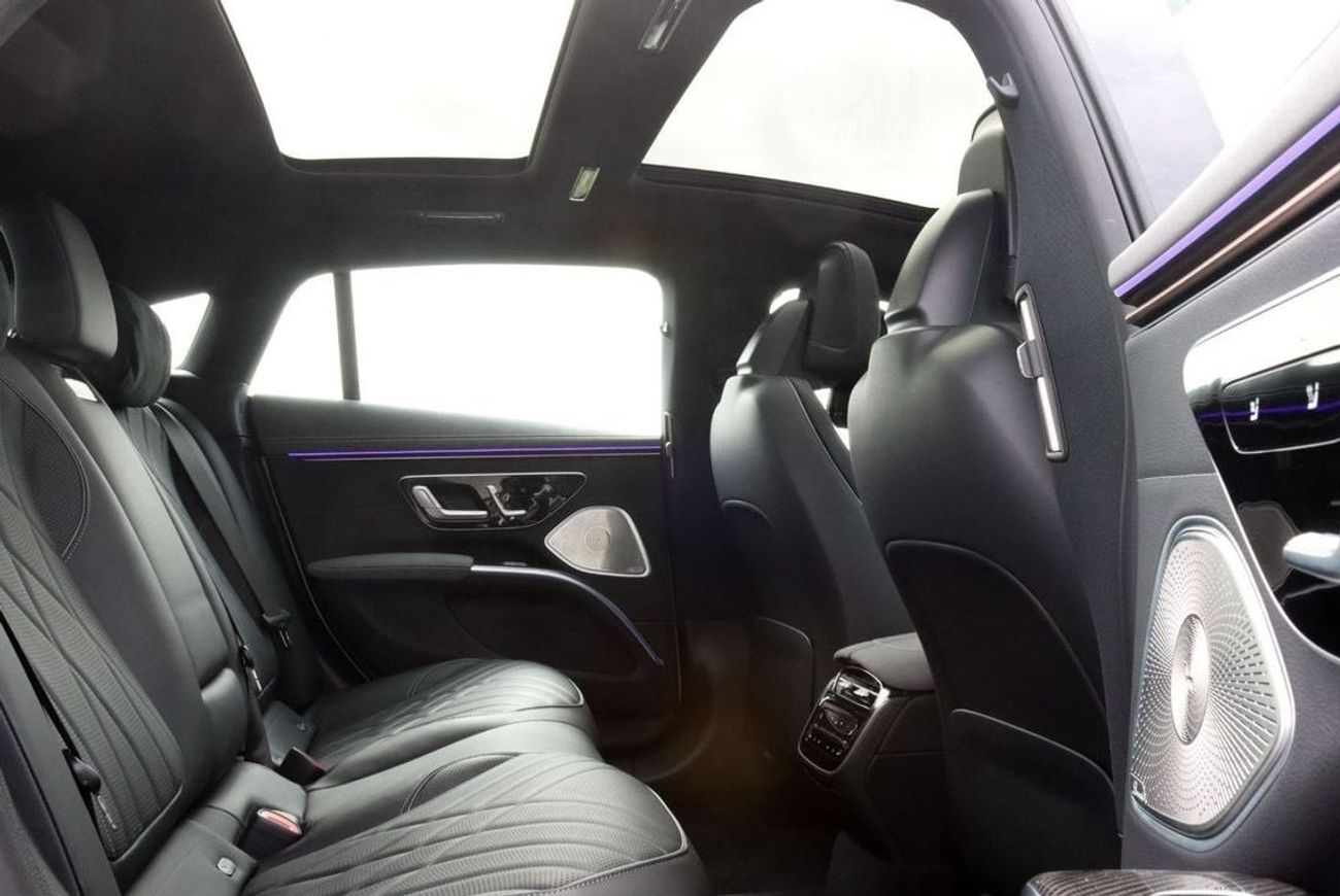 Mercedes-Benz EQS 580 4MATIC GCC WARRANTY AND SERVICE PACKAGE