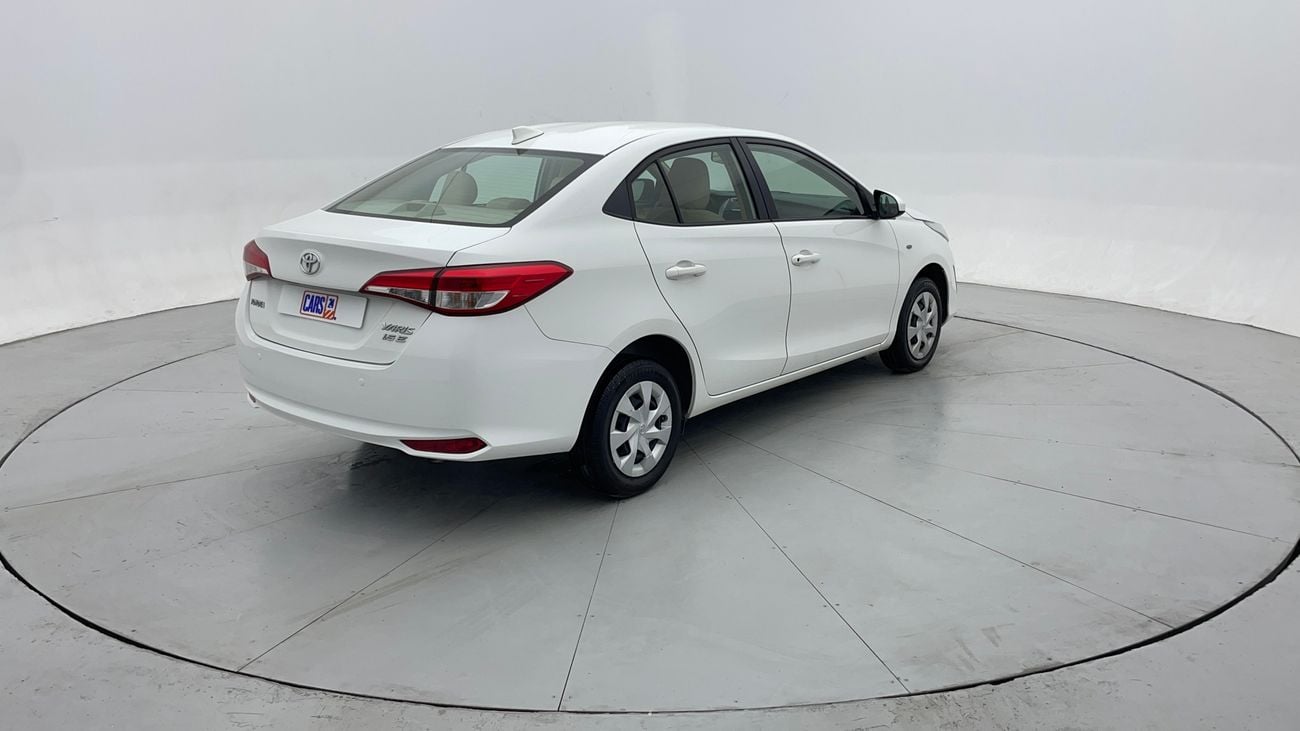 تويوتا يارس SE 1.5 | بدون دفعة مقدمة | اختبار قيادة مجاني للمنزل