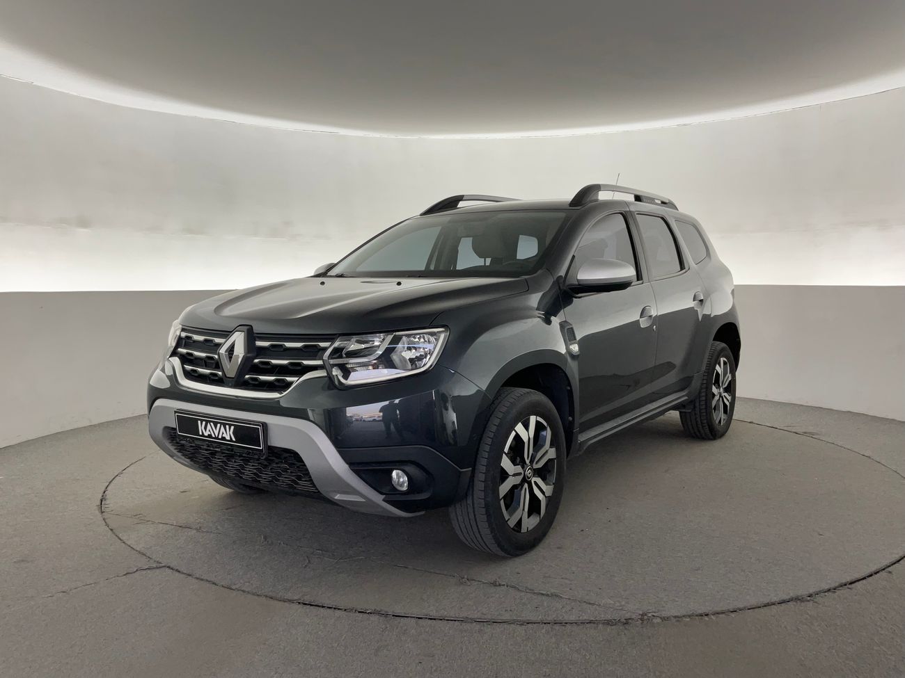 Renault Duster LE | Guaranteed Warranty | 0 Down Payment