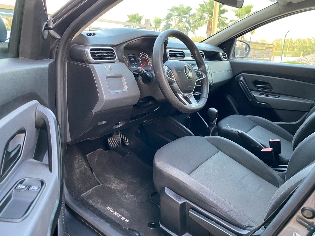 Renault Duster LE