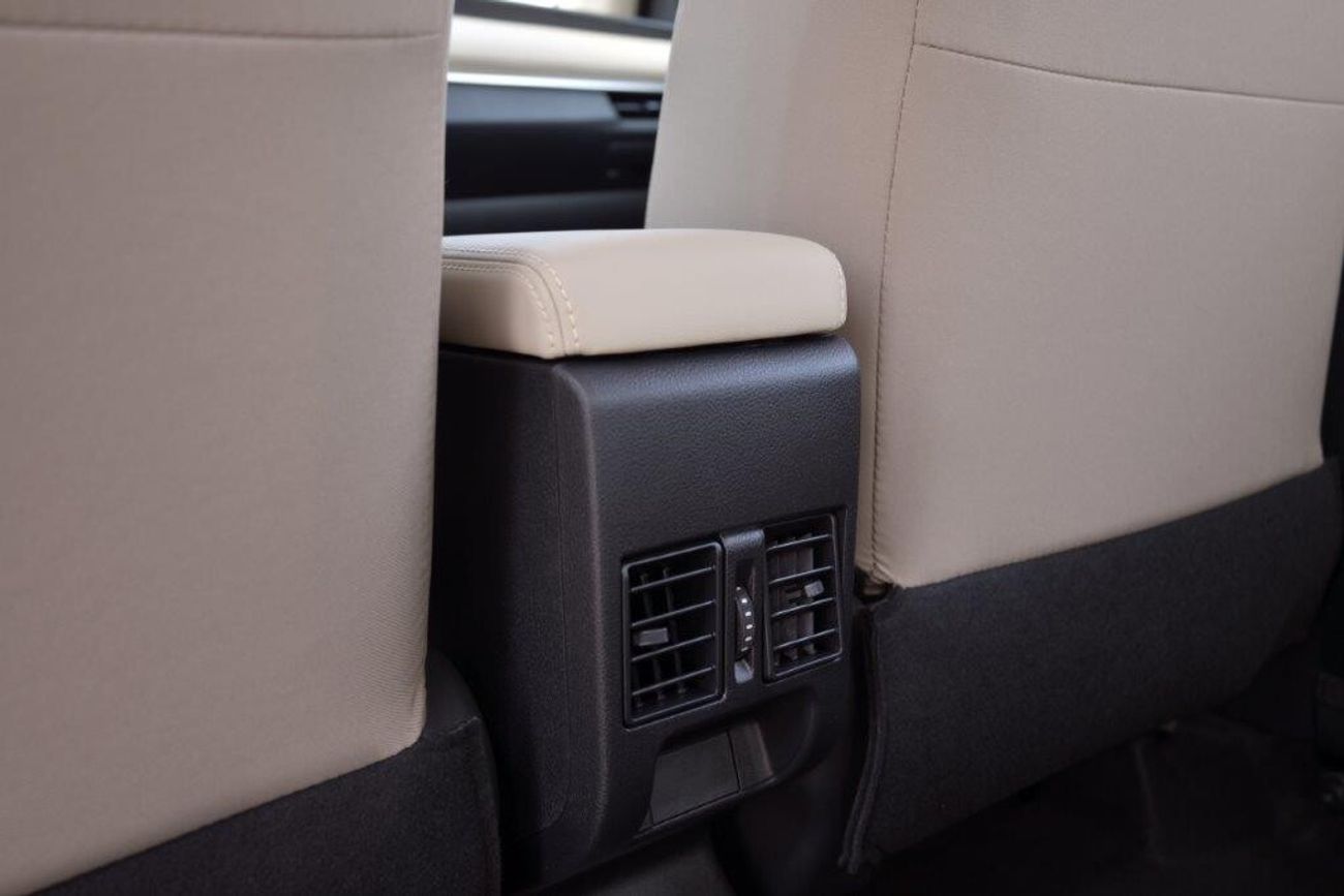 Toyota Yaris Y+ 1.3L