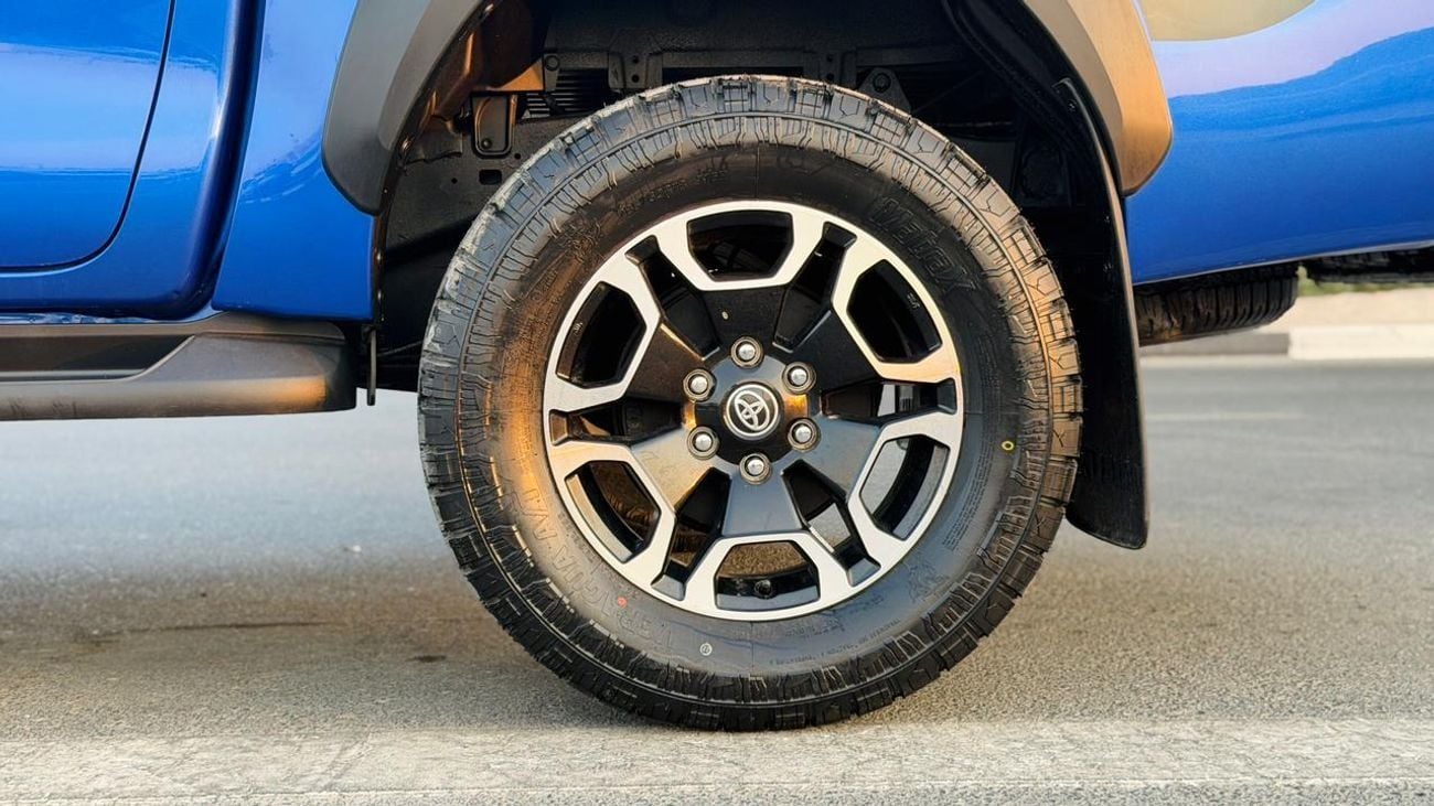 Toyota Hilux OFF-ROAD MODIFIED | HEAVY BULL BAR | AT | RHINO ROOF RACK | BOOT COVER