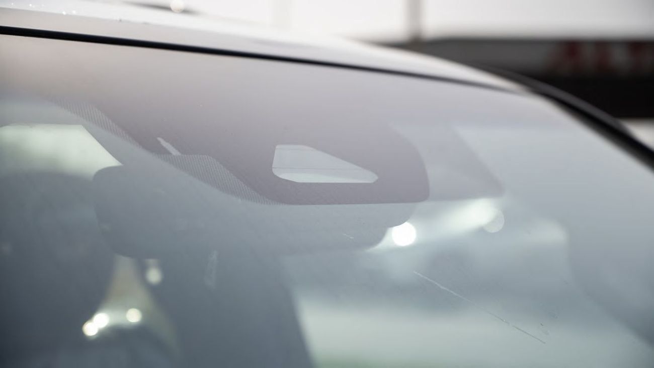 Toyota Land Cruiser Toyota LC 3.5 GRS HI HEV(ATTI BLACK INSIDE GRS BLACK & DK.RED)25YM