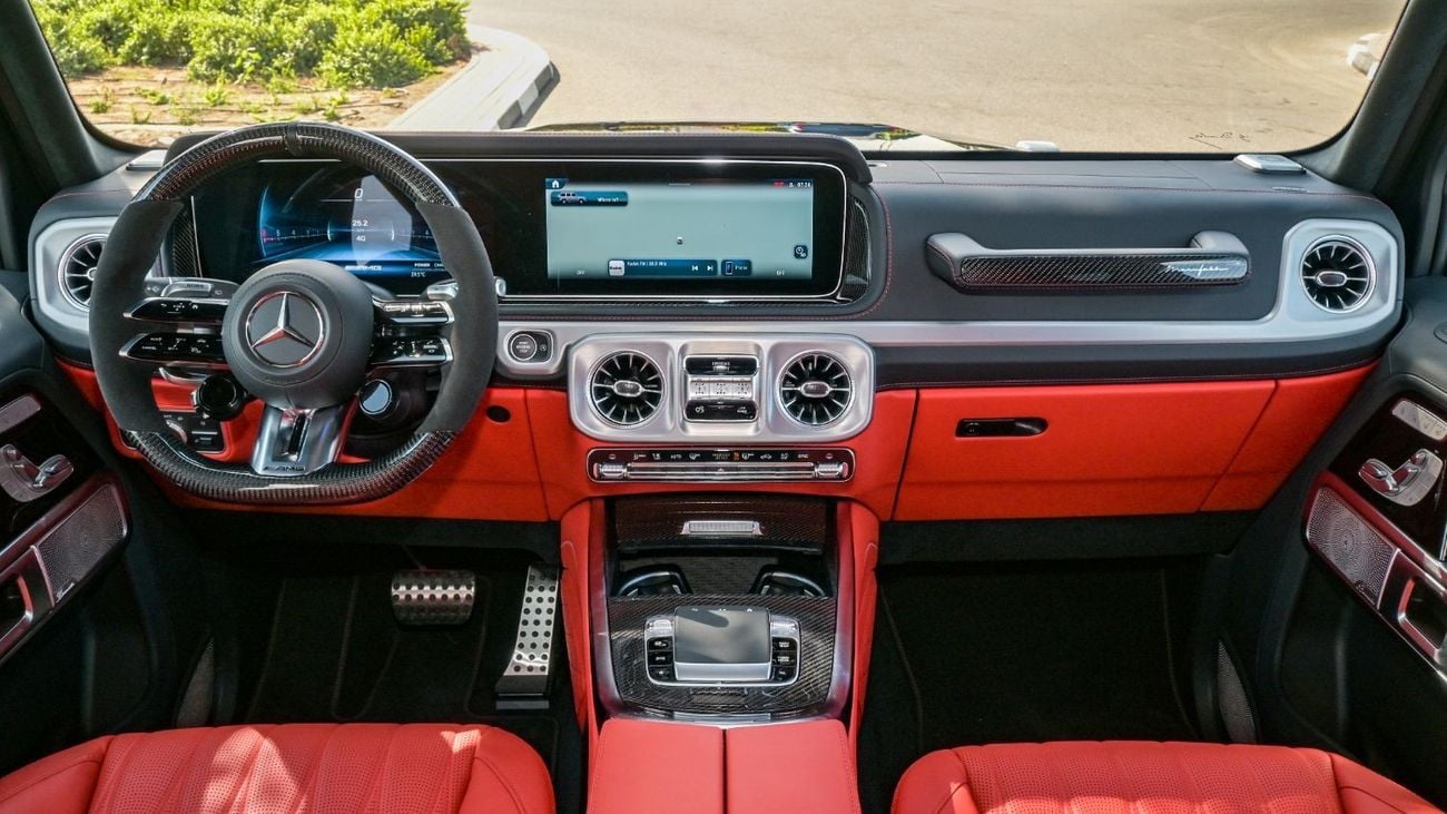 Mercedes-Benz G 63 AMG Mercedes G63 | Double Night Black | Carbon Fiber | Fully Loaded | Rear Entertainment Screens | 2025